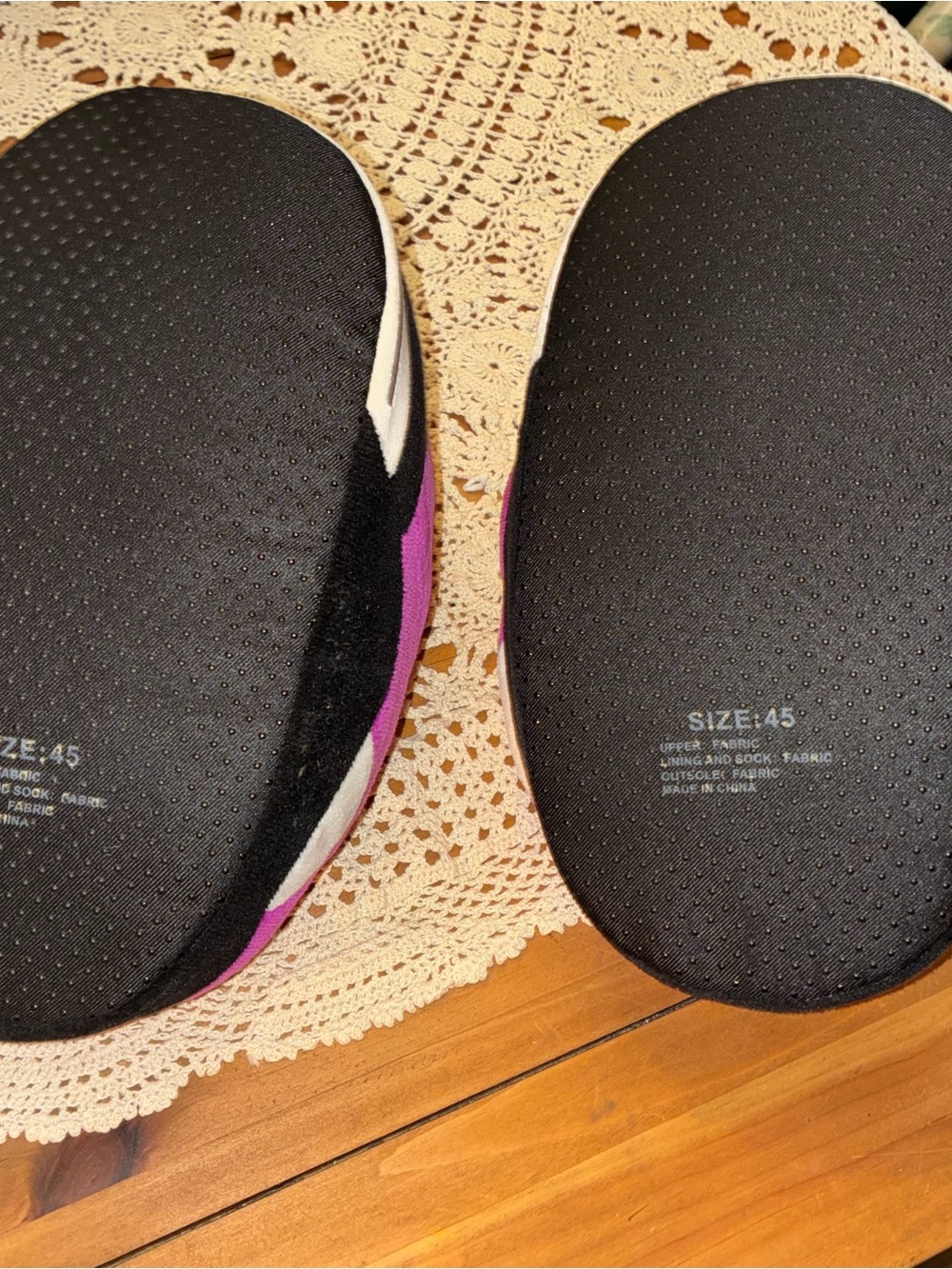 Jordan 4 Magenta Plush Sneaker Slippers - Picture 7 of 12